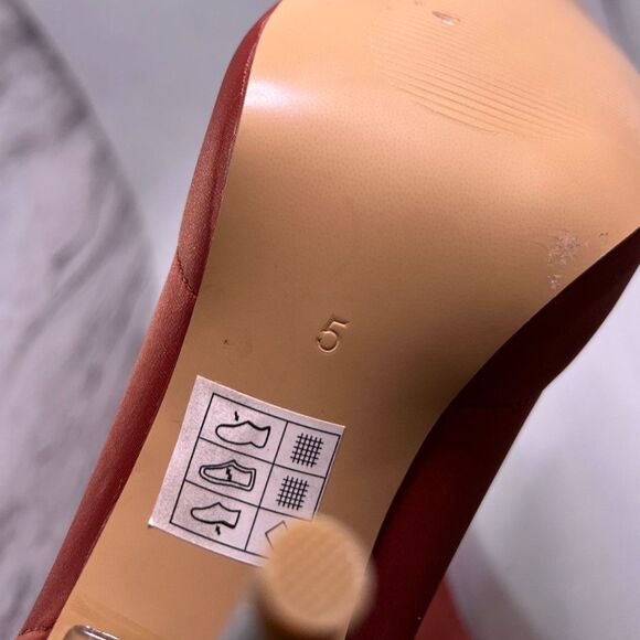 Bold & Sleek: Brand New Sock Boots – Size 5 - Picture 6 of 6